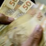 Feriado em maio de 2026: descubra o 5º dia útil e calendário