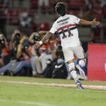 Ferreira brilha e São Paulo vence o Cruzeiro em grande atuação