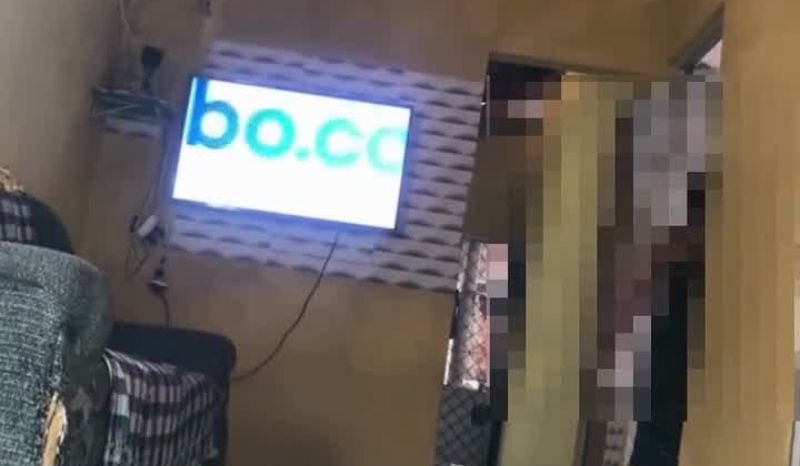 mulher denuncia próprio pai por espionar ela e filha no banho