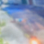 Fio elétrico cai e eletrocuta pedestre em calçada movimentada Fio elétrico cai e eletrocuta pedestre em calçada movimentada