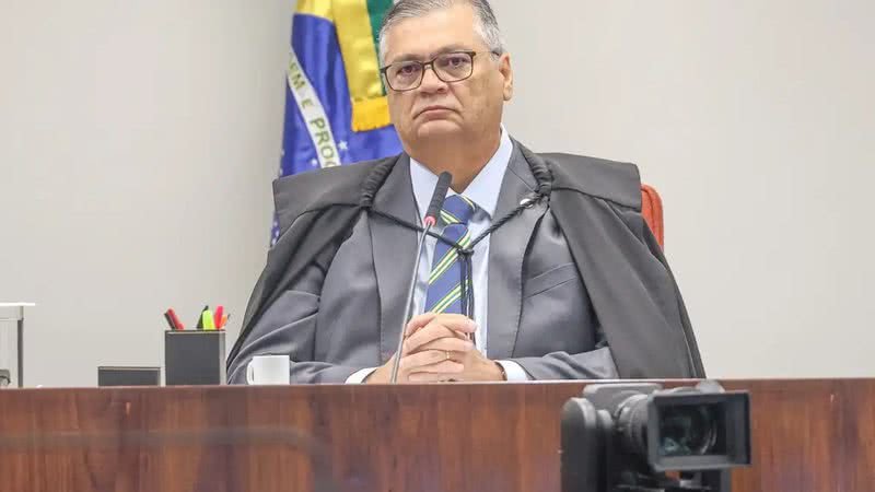Flávio Dino se opõe à lei que elimina cotas raciais nas universidades