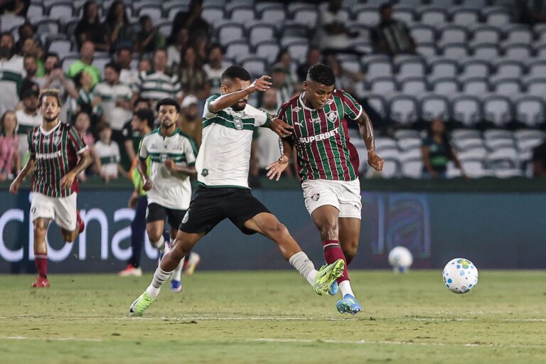 Fluminense denuncia CBF por gol anulado contra Coritiba