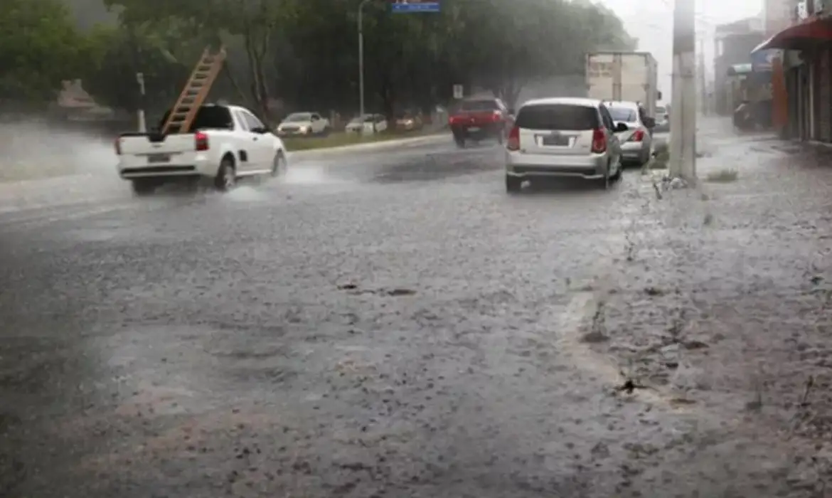 Governo Federal Declara Situação de Emergência Nacional