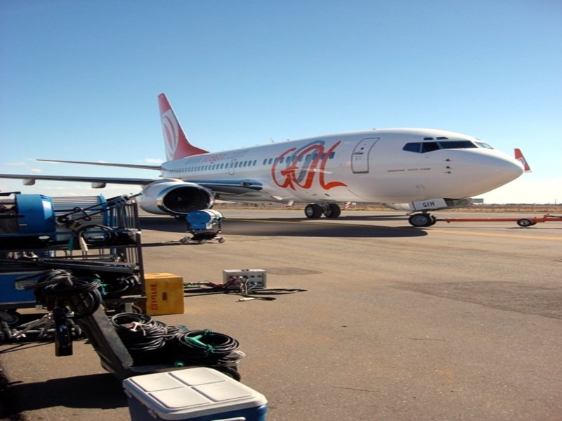 Guerra no Oriente Médio começa a afetar custos de aéreas e oferta de voos