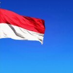 Helicóptero cai na Indonésia e provoca a morte de oito pessoas