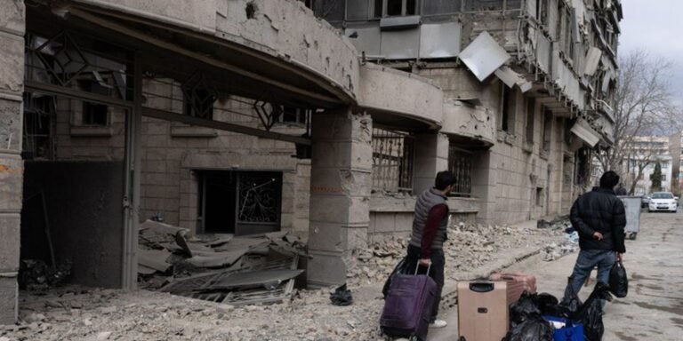 Israel e EUA bombardeiam 125 mil alvos civis no Irã