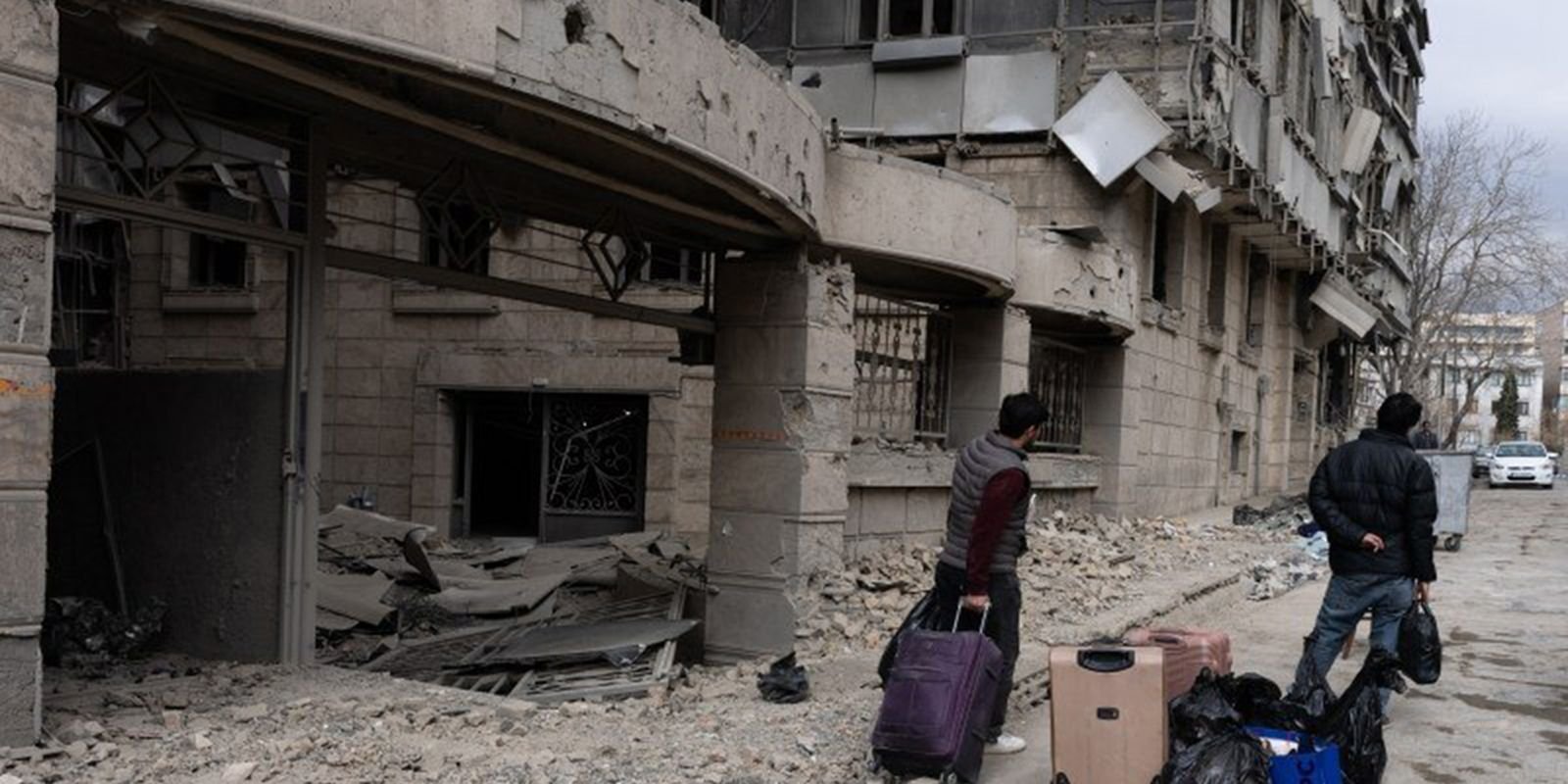 Israel e EUA bombardeiam 125 mil alvos civis no Irã