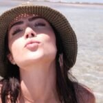 Jade Picon exibe corpo em biquíni em viagem romântica; confira!