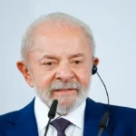 Lula desembarca na Alemanha para firmar parcerias comerciais