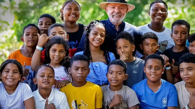 Lula destaca Páscoa como tempo de renovação e unidade nacional