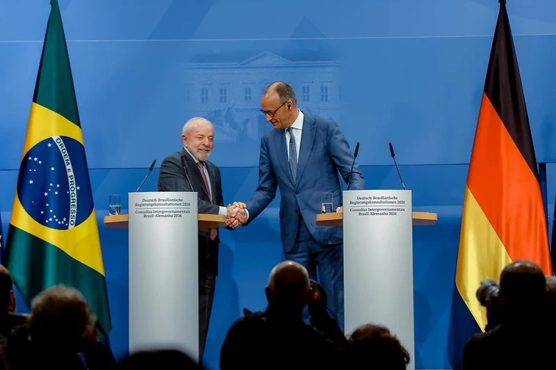 Lula e Merz condenam conflitos no Oriente Médio e riscos a Cuba