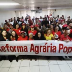 MST exige terras de grandes devedores para reforma agrária no RJ MST exige terras de grandes devedores para reforma agrária no RJ