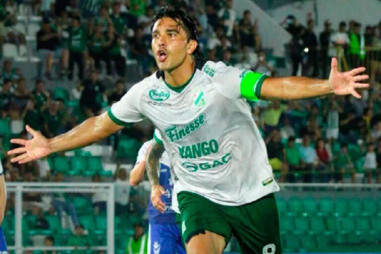 Marcelo Moreno brilha com dois gols e critica técnico da Bolívia