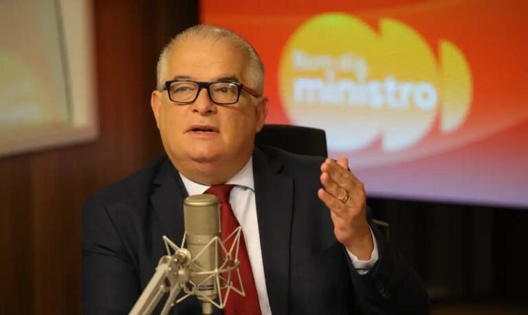 Márcio França deixa o Ministério do Empreendedorismo para se concentrar nas eleições