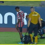 Marcos Antônio deixa campo com dores e gera apreensão no São Paulo Marcos Antônio deixa campo com dores e gera apreensão no São Paulo