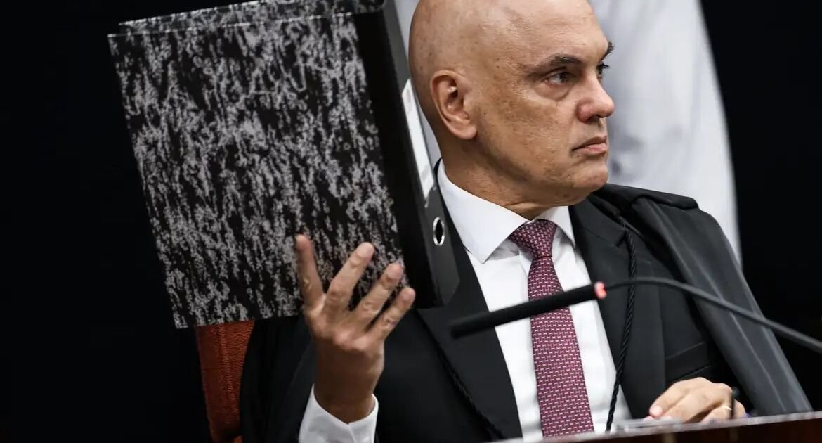 Moraes manda prender último núcleo de condenados pela trama golpista