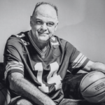 Morre Oscar Schmidt, lenda do basquete brasileiro aos 68 anos