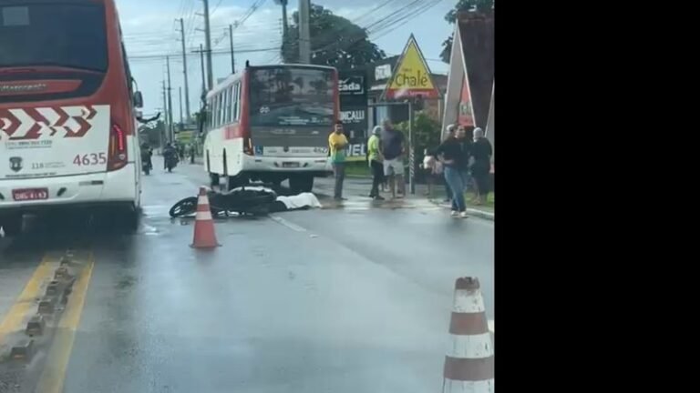 Motociclista morre atropelada por ônibus em Menino Marcelo