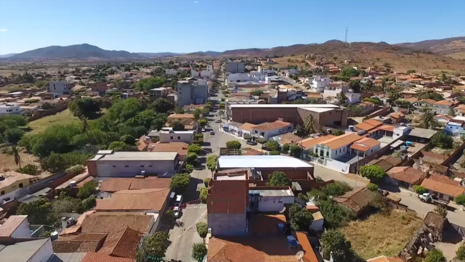 Mulher esfaqueia parceiro na Bahia; veja estado de saúde dele