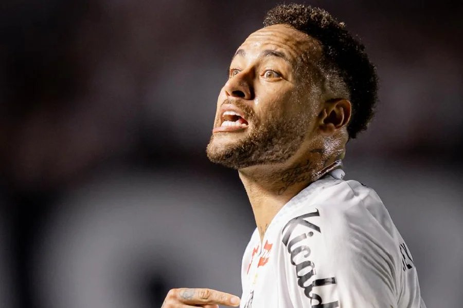 Neymar faz história com seu primeiro gol na Sul-Americana