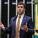 Nikolas e Jair Renan trocam ofensas; Flávio clama pelo fim das brigas