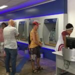 O que abre e fecha no feriadão do Dia do Trabalhador?