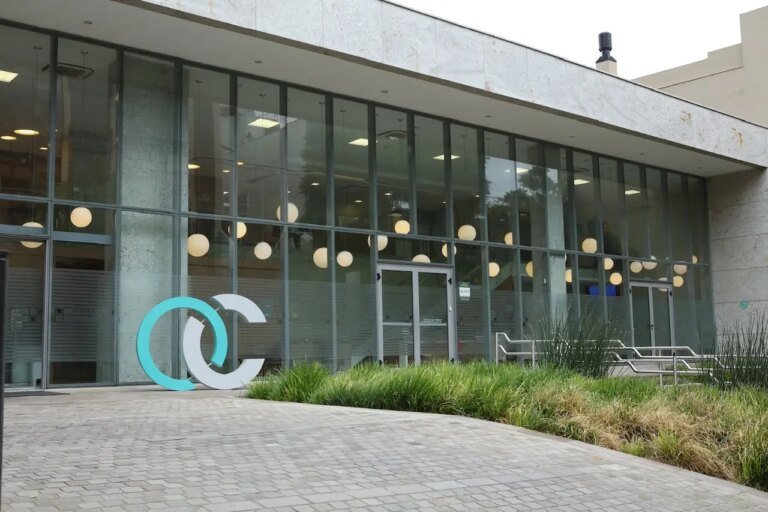 Oncoclínicas enfrenta prejuízo de R$ 3,67 bi e busca soluções