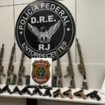 PF apreende 10 fuzis e 12 pistolas em operações na Via Dutra