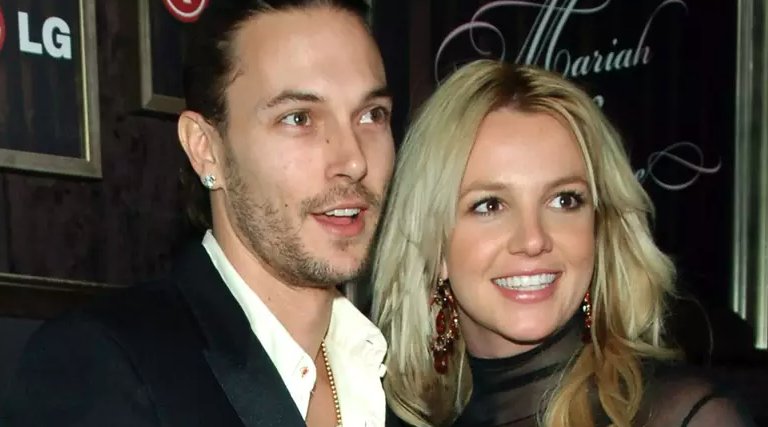 Pai dos filhos de Britney Spears se pronuncia sobre reabilitação