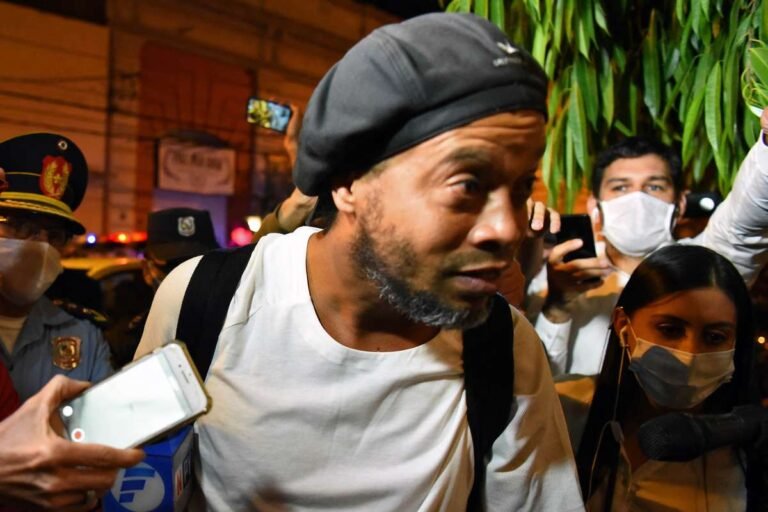 Paraguai ordena prisão de empresária envolvida em caso Ronaldinho