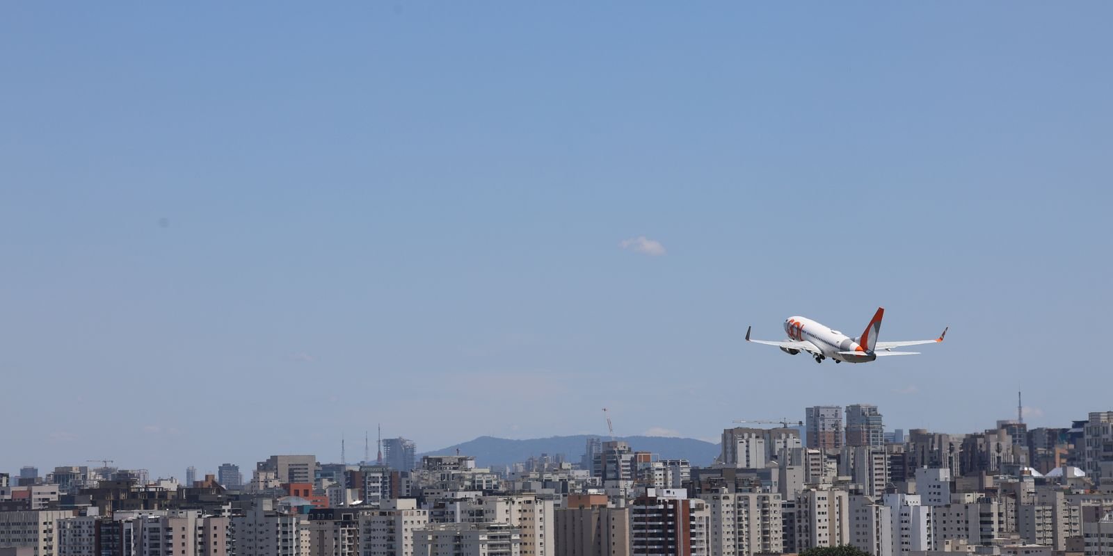 Petrobras revela parcelamento de reajuste no querosene de aviação