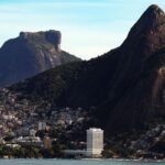 Polícia isola visitantes em famoso cartão-postal do Rio