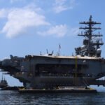 Porta-aviões americano desembarca no Rio de Janeiro, revela FAB