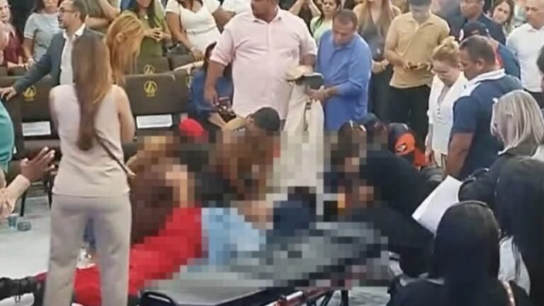 Prefeito falece durante evento oficial; cidade em luto profundo