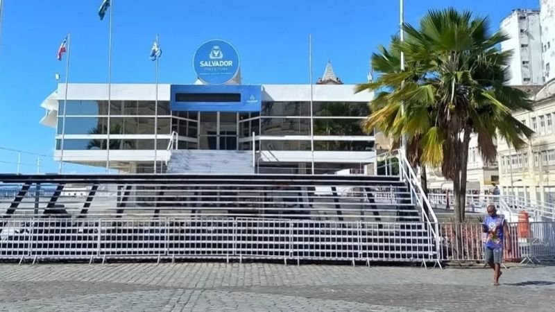 Prefeitura demite diretor da Sempre por difamação a secretárias