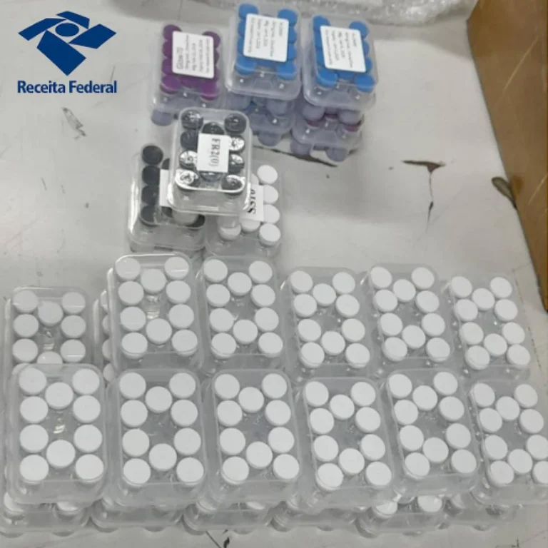 Receita Federal captura 1 tonelada de remédios ilícitos em SP