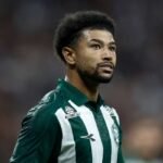 Ronier brilha e marca presença na vitória do Coritiba sobre o Fluminense Ronier brilha e marca presença na vitória do Coritiba sobre o Fluminense