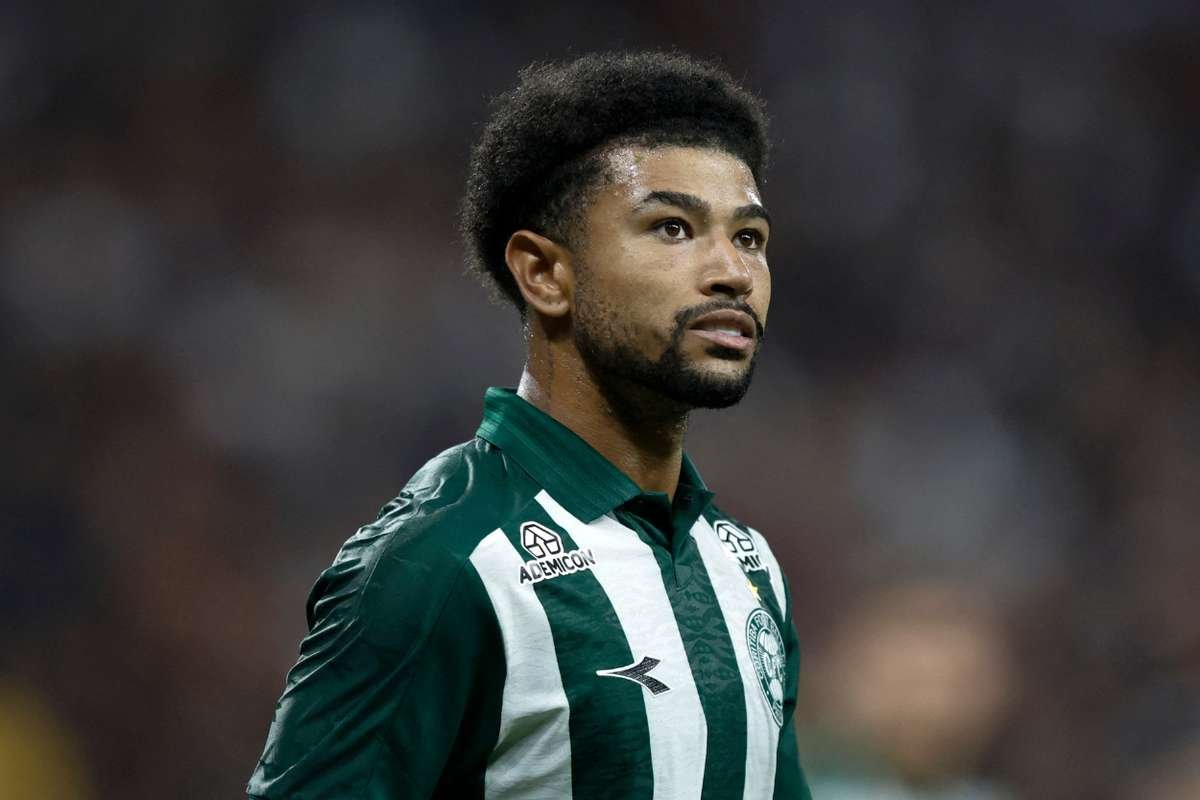 Ronier brilha e marca presença na vitória do Coritiba sobre o Fluminense