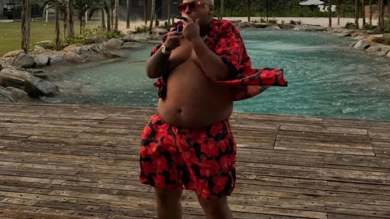 Ryan SP: Instagram volta ao ar enquanto MC permanece preso