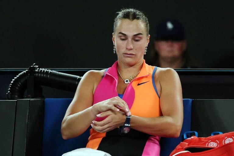 Sabalenka se retira do WTA 500 de Stuttgart devido a lesão