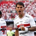 São Paulo triunfa sobre Cruzeiro e alivia pressão em Roger