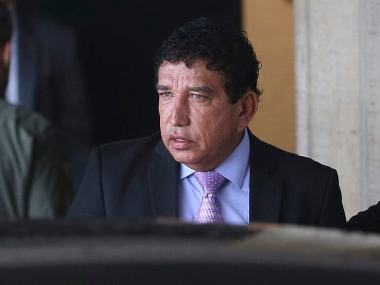 Senador Magno Malta é internado após mal súbito no Senado