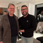 Tarcísio de Freitas recebe apoio de detento em jantar polêmico