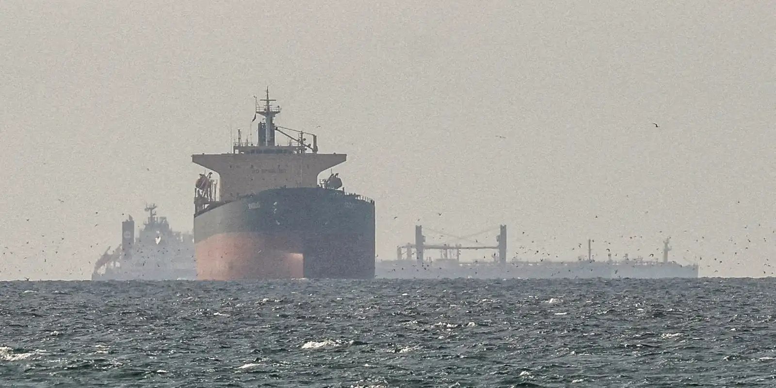 Teerã condiciona negociações ao fim do bloqueio naval no Golfo