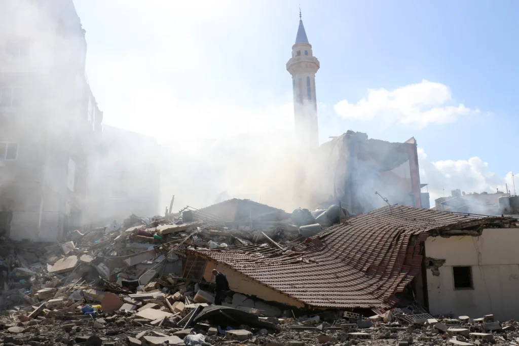Israel realizou seus ataques mais intensos contra o Líbano desde o início do conflito