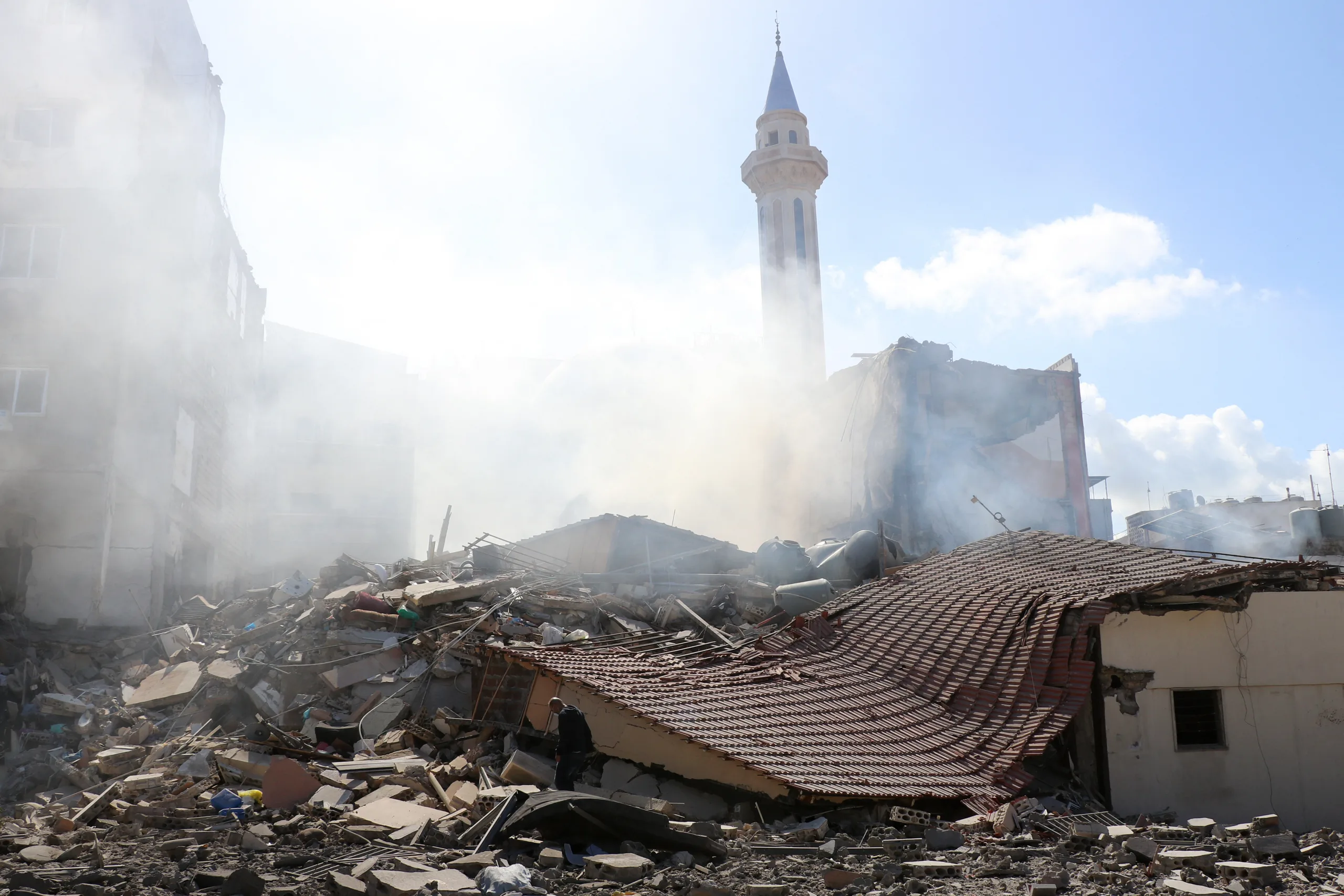 Israel realizou seus ataques mais intensos contra o Líbano desde o início do conflito