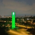 Torre do Relógio ganha iluminação verde em abril para conscientização