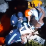 Turista se machuca ao cair de 3 metros em encosta no litoral