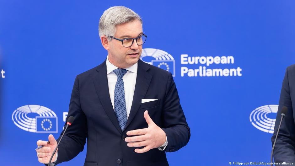 União Europeia alcança recorde histórico em deportações