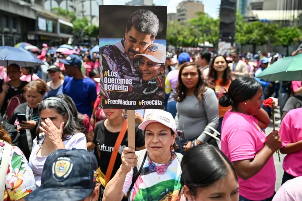 Maduro e Cilia Flores foram sequestrados pelos EUA em janeiro de 2026